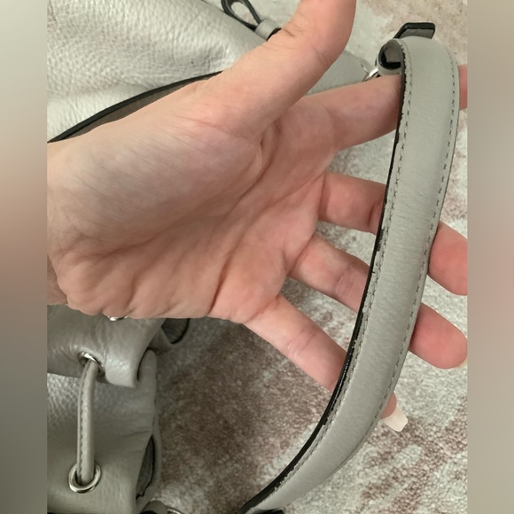 Vintage Y2K 2011 COACH Madison F1120-17016 Leather Drawstring Grey Bag LIKE NEW - Picture 13 of 16